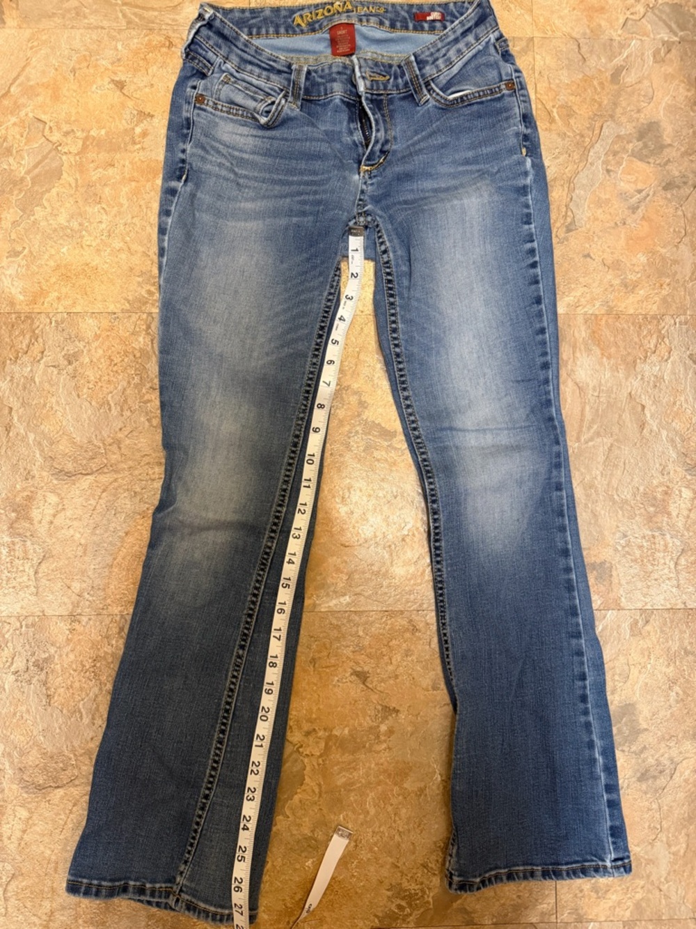 Arizona Jean Company Women's Bootcut Jeans short - Blue